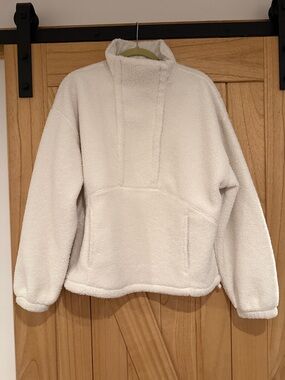 *LIKE NEW Women's Cream Teddy Pullover Jacket - Plush Oversized Sherpa Coat